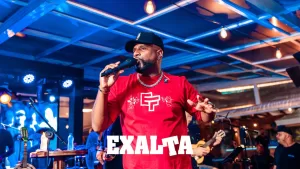 FOTO Pagode do EXALTA no Lounge Beach Praia Grande SP