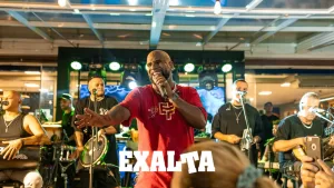 FOTO Pagode do EXALTA no Lounge Beach Praia Grande SP