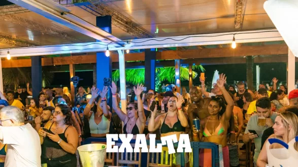 FOTO Pagode do EXALTA no Lounge Beach Praia Grande SP