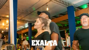 FOTO Pagode do EXALTA no Lounge Beach Praia Grande SP