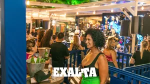 FOTO Pagode do EXALTA no Lounge Beach Praia Grande SP