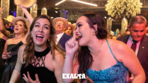 FOTO EXALTA NA FORMATURA MEDICINA UNINOVE 065