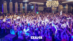 FOTO EXALTA NA FORMATURA MEDICINA UNINOVE 083